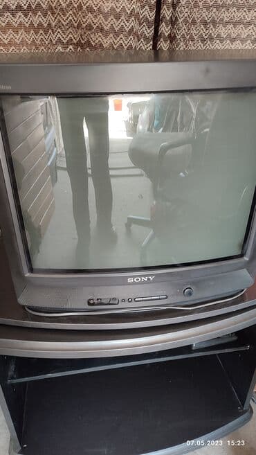 тв сони: Телевизор Sony + тумба. Цена 2000 сом. Диогональ 54 — 2