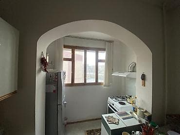 кок жар хата: 3 комнаты, 70 м², 12 мкр 106 серия, 8 этаж, Старый ремонт — 2
