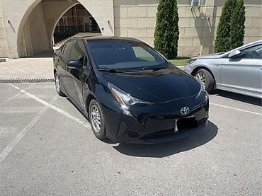 rf 2: Toyota Prius: 2017 г., 1.8 л, Вариатор, Гибрид, Лифтбек — 1