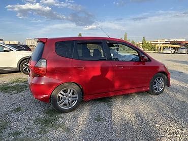 Продажа авто: Honda Jazz: 2008 г., 1.4 л, Вариатор, Бензин, Хэтчбэк — 3