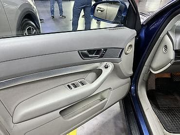 audi а 6: Audi A6: 2005 г., 2.4 л, Автомат, Бензин, Седан — 7