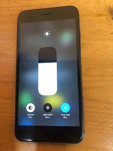 i store: IPhone 8 Plus, Space Gray — 3