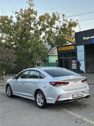 купить сонату: Hyundai Sonata: 2019 г., 2 л, Автомат, Газ, Седан — 6