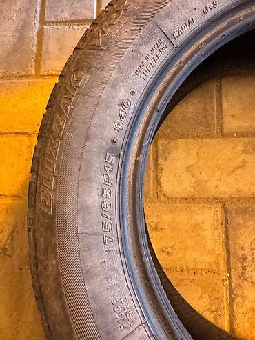 bridgestone blizzak: Шины 175 / 65 / R 15, Всесезонная, Б/у, Комплект, Легковые, Япония, Bridgestone — 2