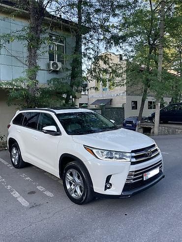 2019: Toyota Highlander: 2019 г., 3.5 л, Автомат, Бензин, Внедорожник — 2