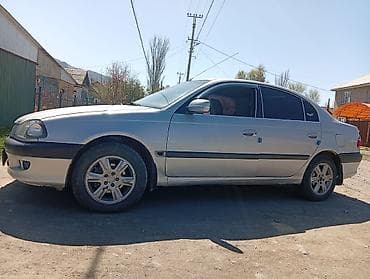 дэу матиз 1: Toyota Avensis: 1999 г., 1.6 л, Кол менен иштөөчү, Бензин, Седан — 3