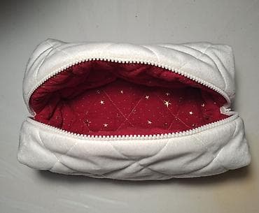 apple whatch: Стильная и удобная косметичка в хорошем состоянии. Вместительная — 2