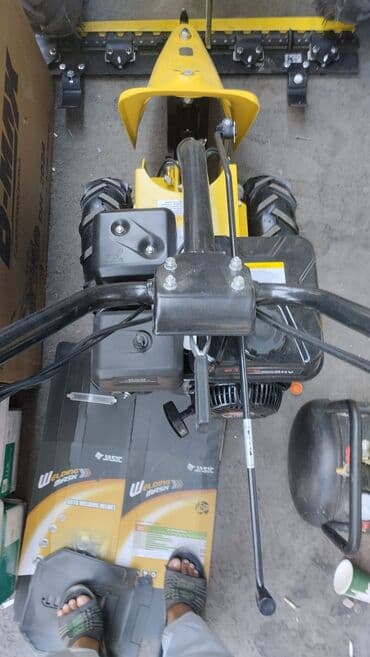 электрический триммер для травы бишкек: Газонокосилка Бесплатная доставка, Платная доставка, Самовывоз — 2