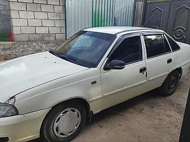 e50 amg: Daewoo Nexia: 2010 г., Бензин, Седан — 4