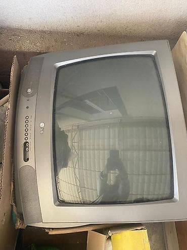 Телевизор LG (ЭЛТ) Цветной - Диагональ экрана: ориентировочно 21–25"