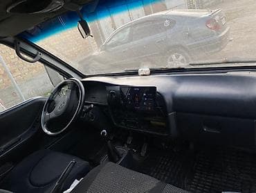 грузавой даф: Легкий грузовик, Hyundai, Стандарт, 3 т, Б/у — 3