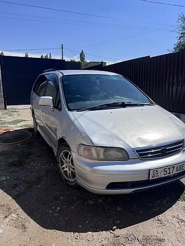 тойота приус с: Honda Odyssey: 1998 г., 2.3 л, Автомат, Бензин, Минивэн — 1