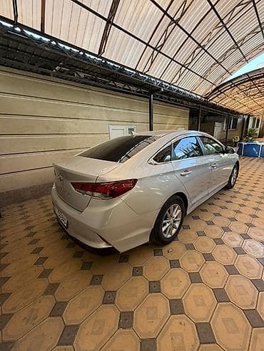 Продажа авто: Hyundai Sonata: 2020 г., 2 л, Автомат, Газ, Седан — 5