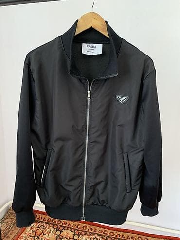 second hend: Бомбер Prada Milano, черный Ветровка Б/у Состояние хорошее Качество — 2