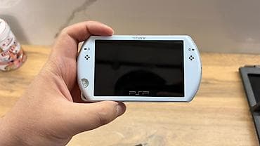 кен булун: PSP Go (16Gb, White) - состояние очень хорошее, приставка чистая, в — 8