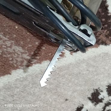 набор инструментов в чемодане: 1) Дисковая пила KEN - Сетевая, корпус красный 2) Лобзик DWT STS06-85 — 6