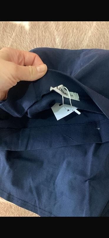 с открытыми плечами: Топ, Трикотаж, Ассиметричная модель, M — 3