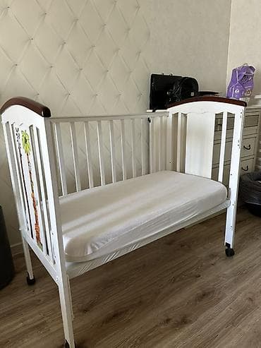 small table: Детская приставная кроватка, Б/у, С колесиками, цвет - Белый — 3