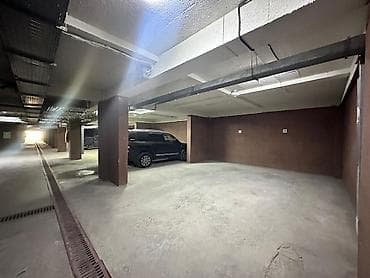 гараж продам: Парковочное место в подземном паркинге, 12-й микрорайон, дом 12/1 — 3