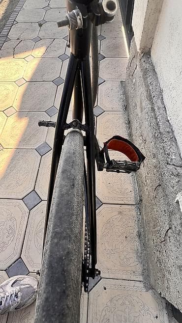 fixed gear: Фикс-байк/трековый велосипед 700C - Рама: стальная, классическая — 3