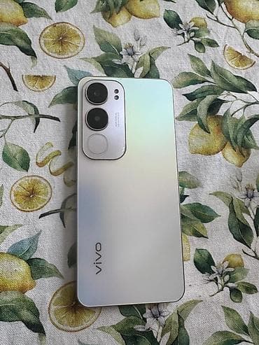 nokia e: Vivo Б/у, цвет - Белый — 2