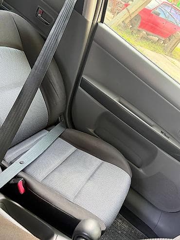 айни 95: Mazda Demio: 2005 г., 1.5 л, Автомат, Бензин — 9