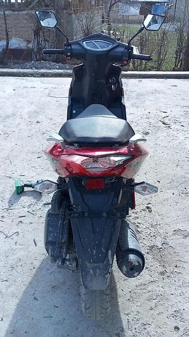 мопеды скутер: Скутер/мопед 50–125 см³ (по внешним признакам класса) в городском — 1