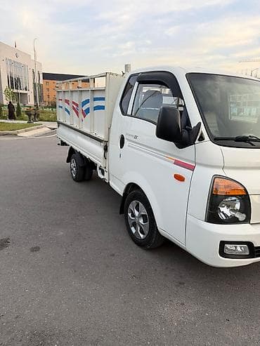 Транспорт: Легкий грузовик, Hyundai, Стандарт — 3