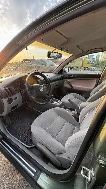 вечер: Volkswagen Passat: 2001 г., 2 л, Автомат, Бензин, Седан — 3