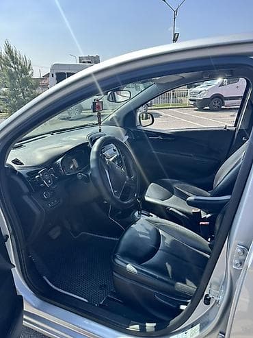 spar: Chevrolet Spark: 2016 г., 1 л, Автомат, Бензин, Хэтчбэк — 7