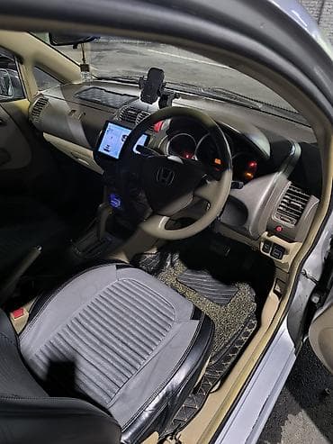 nonda fit: Honda Город: 2005 г., 1.3 л, Автомат, Бензин, Седан — 6