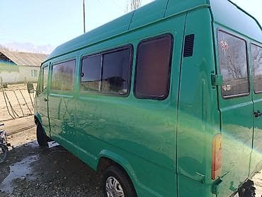 посадка авто: Mercedes-Benz T1: 1994 г., Фургон — 5