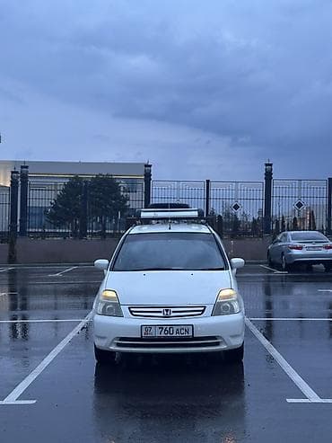 Honda Stream: 2001 г., 2 л, Автомат, Газ, Минивэн