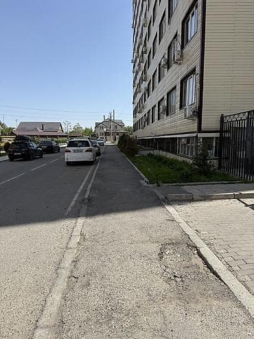 коенкозова 75: Аренда офисов, 54 м², В жилом комплексе — 9