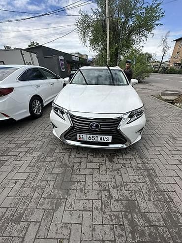 Lexus: Lexus ES: 2017 г., Седан — 4