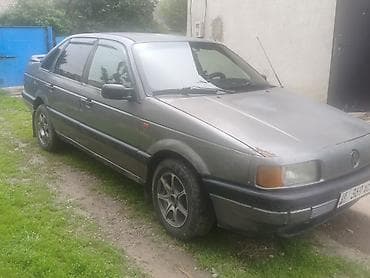Унаа сатуу: Volkswagen Passat: 1992 г., 2 л, Автомат, Бензин, Седан — 4