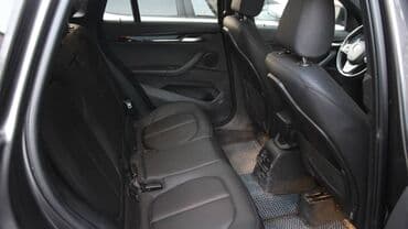 какие машины входят в комфорт яндекс такси в бишкеке: BMW X1: 2019 г., 2 л, Автомат, Бензин, Кроссовер — 9