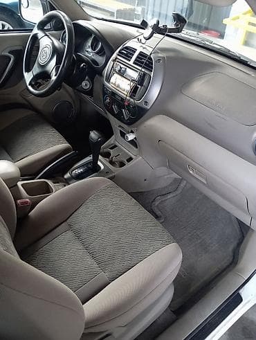 range over: Toyota RAV4: 2002 г., Автомат, Бензин, Кроссовер — 8