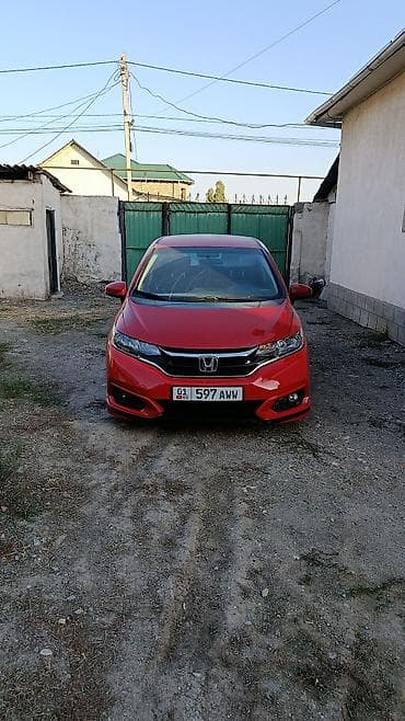 step vagon: Honda Fit: 2017 г., 1.5 л, Вариатор, Бензин, Хэтчбэк — 7