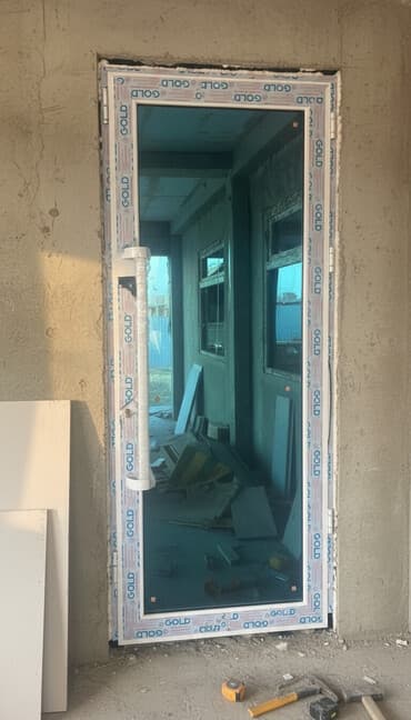 ящик из фанеры: Белая ПВХ дверная коробка "Gold" с защитной пленкой. Изделие — 1