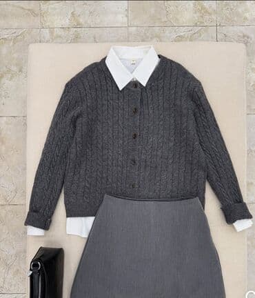брендовые кардиганы: Кардиган в сером цвете. Новый, не ношенный. Мне не подошёл, поэтому — 2