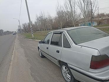 продаю с: Daewoo Nexia: 1996 г., 1.5 л, Бензин, Седан — 6