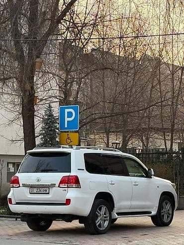 Toyota: Toyota Land Cruiser: 2011 г., 4.7 л, Автомат, Бензин, Внедорожник — 6