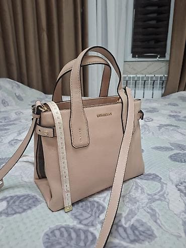 замшевые женские сумки: Классическая сумка, Burberry, Италия, Материал: Натуральная кожа, Застежка на молнии, Женские, Новый — 2