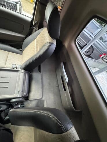 купить грузовой автомобиль с манипулятором бу: Hyundai Porter: 2019 г., 2.5 л, Типтроник, Дизель, Универсал — 6