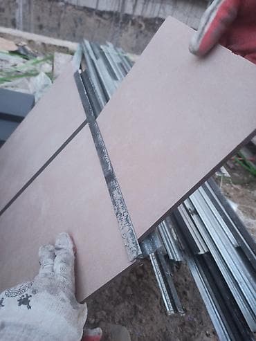 кафель местный: Назначение: Для стен, цвет - Бежевый, Матовое — 7