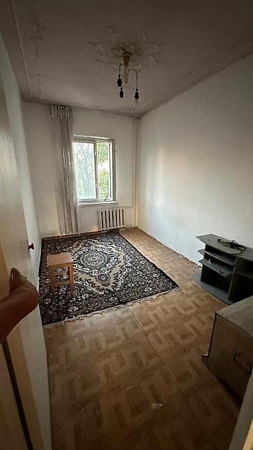 104 серия квартир 3 комнатная: 3 комнаты, 61 м², 105 серия, 4 этаж, Старый ремонт — 1