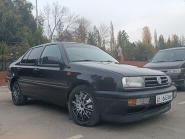 бокс на крышу авто купить в бишкеке: Volkswagen Vento: 1994 г., 1.8 л, Механика, Бензин — 2