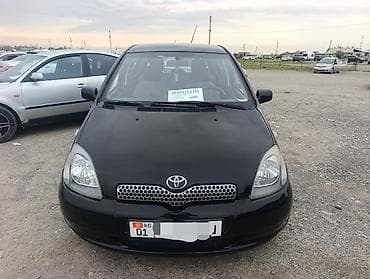 Toyota Vitz: 2000 г., 1.3 л, Механика, Бензин, Хэтчбэк