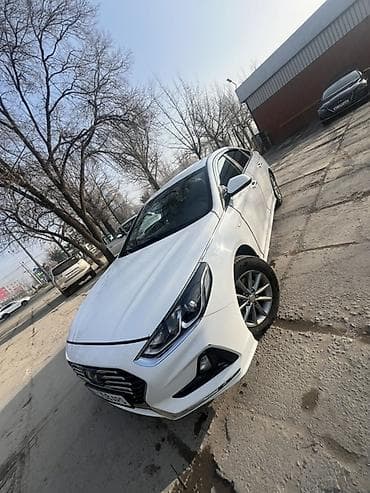 Hyundai Sonata: 2019 г., 2 л, Автомат, Газ, Седан — 3